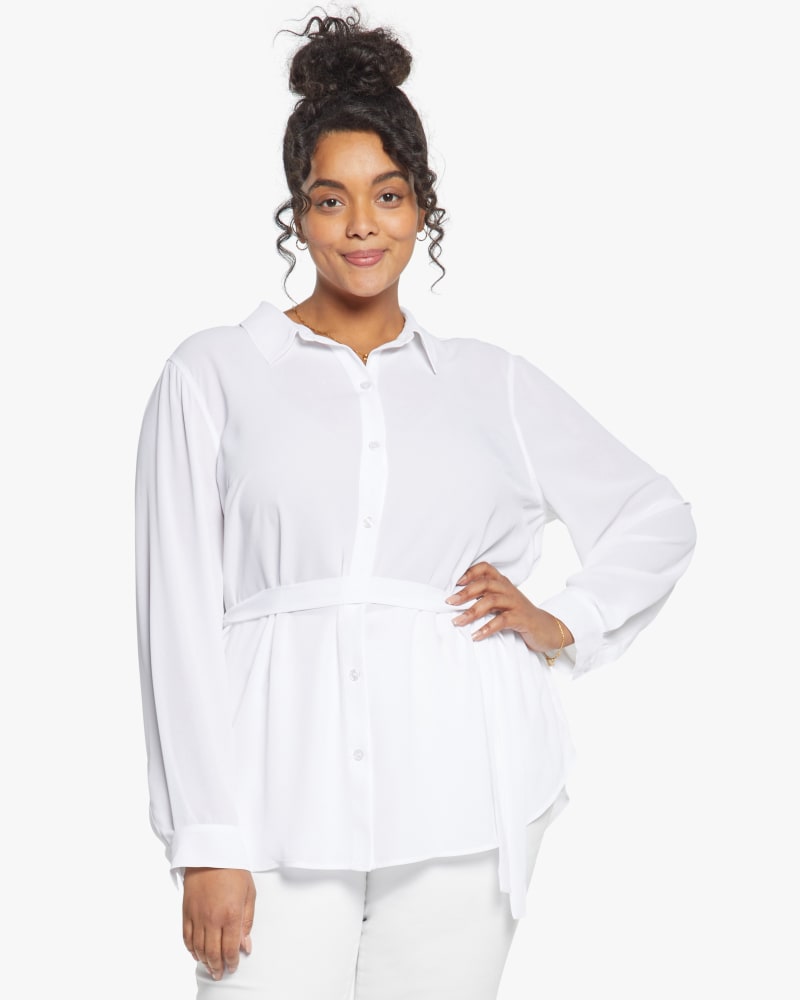 Front of a model wearing a size 0X Sharon Belted Tunic Blouse in Optic White by NYDJ. | dia_product_style_image_id:187628